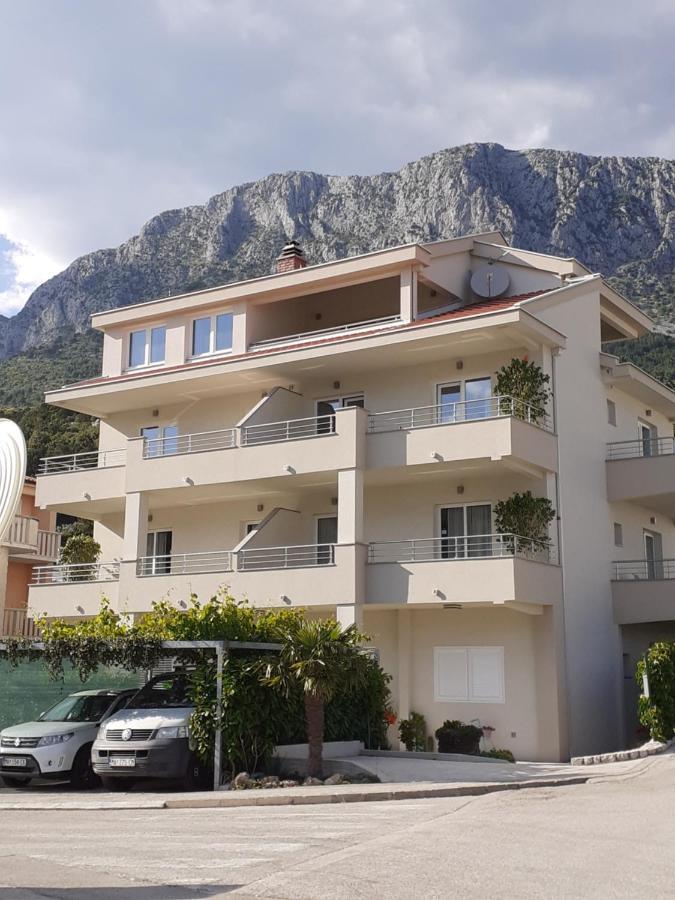Apartments Lozina Дрвеник Екстериор снимка