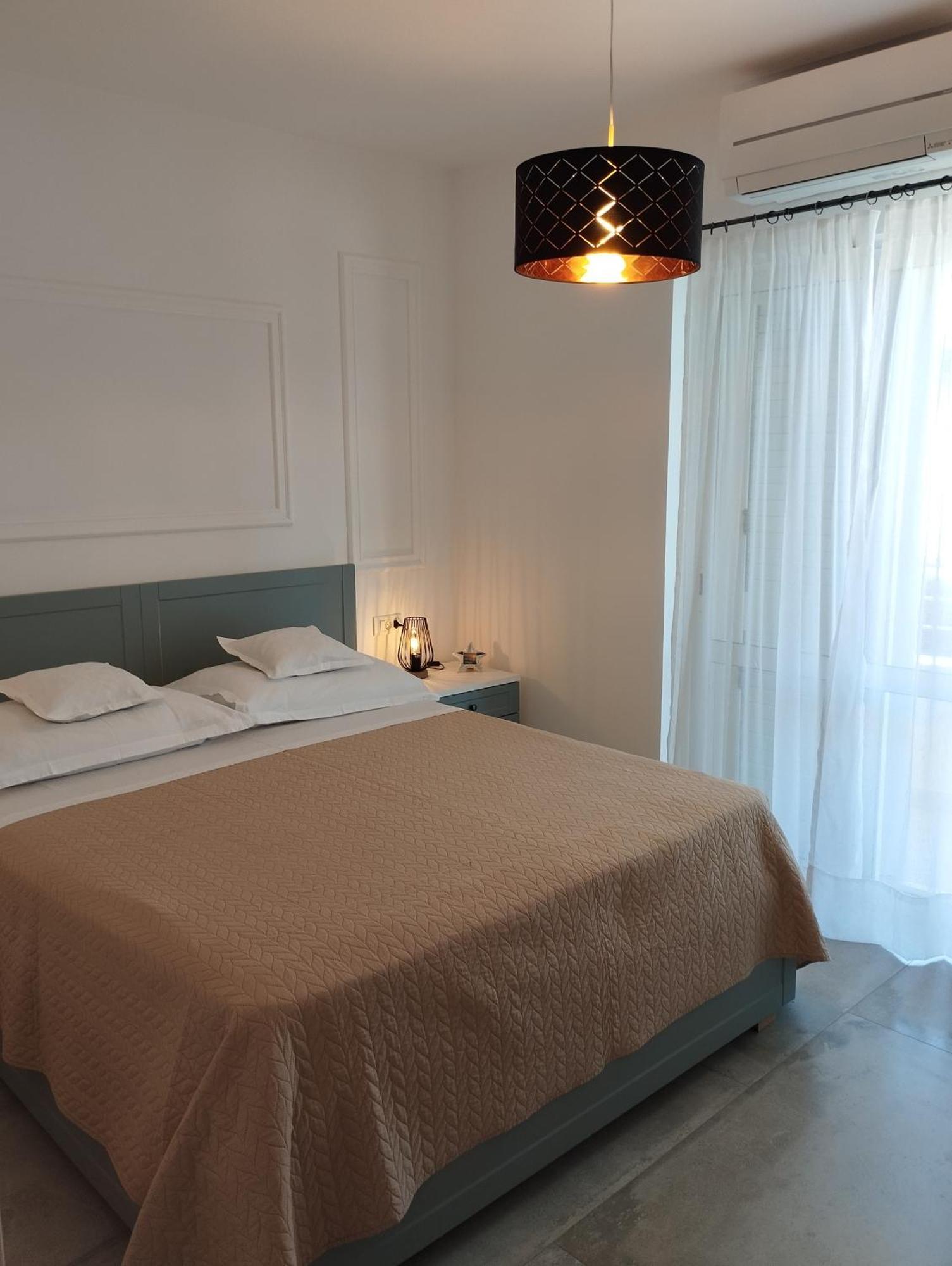 Apartments Lozina Дрвеник Екстериор снимка