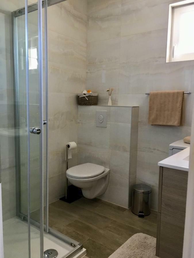 Apartments Lozina Дрвеник Екстериор снимка
